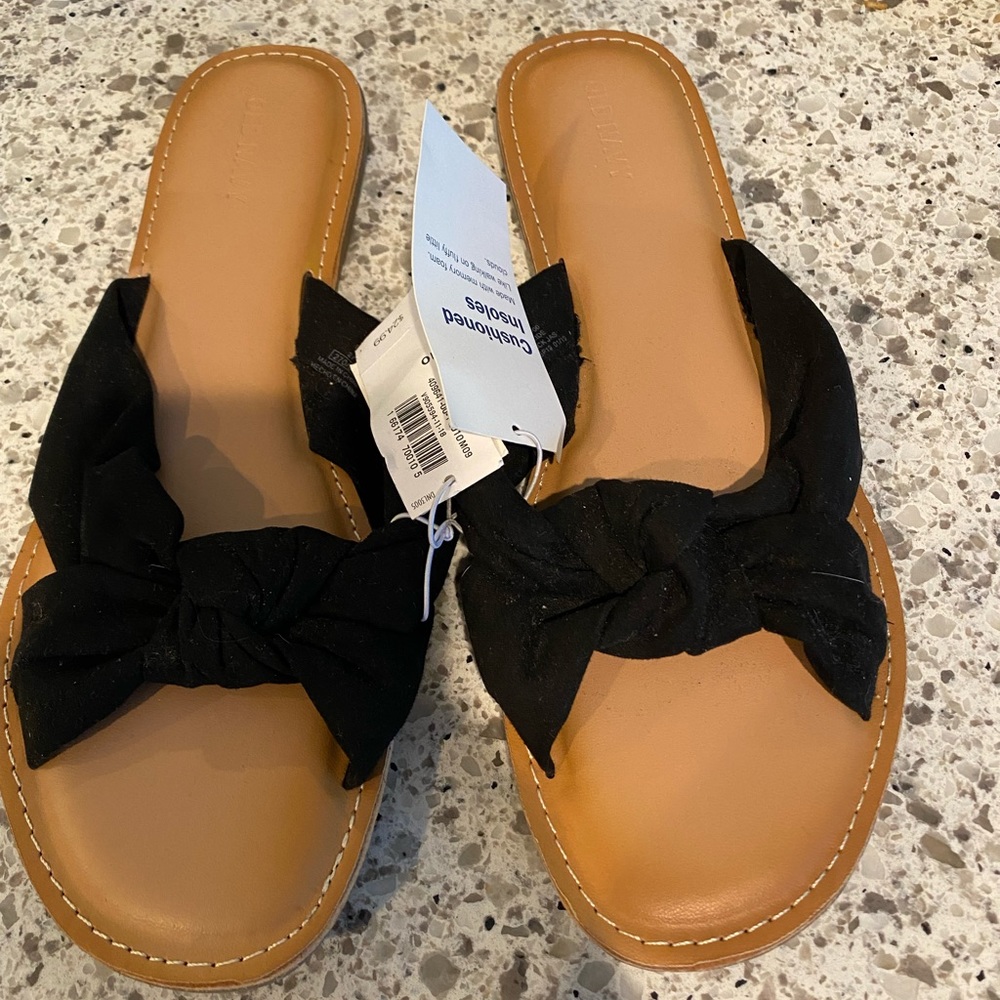 Old navy sandals